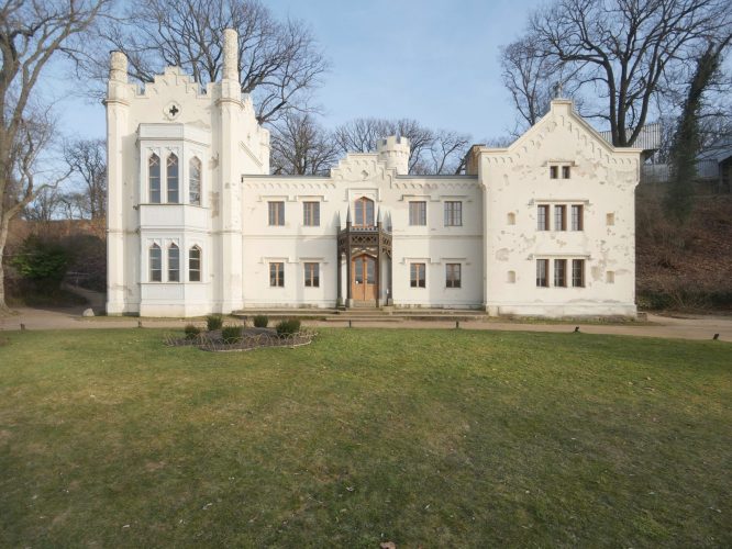 01_210223-P1110103_crop